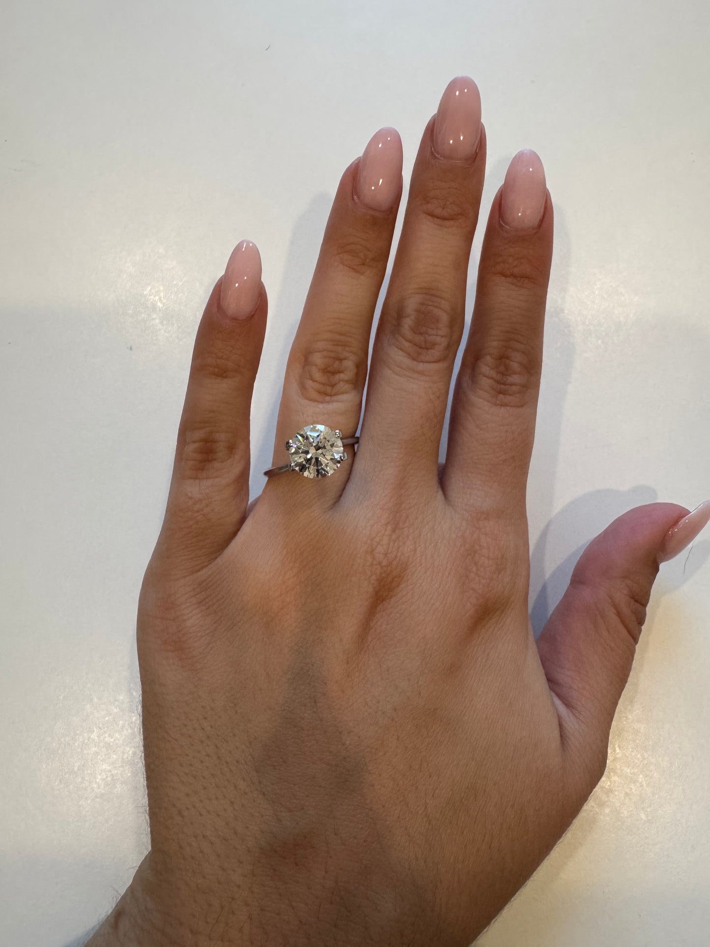 3.00 CT E VVS2 Round Lab Grown Diamond