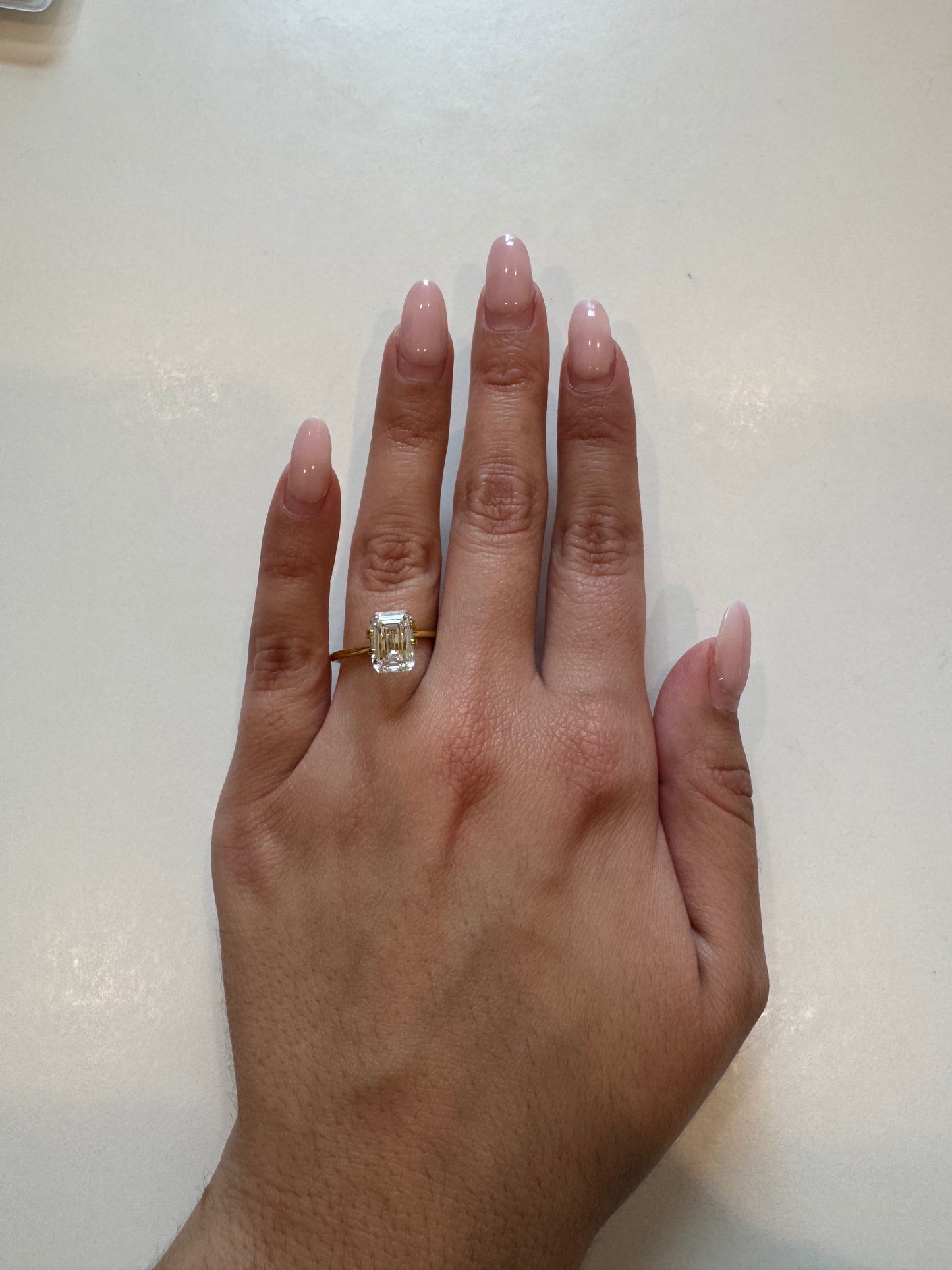 3.00 CT E VVS2 Emerald Lab Grown Diamond