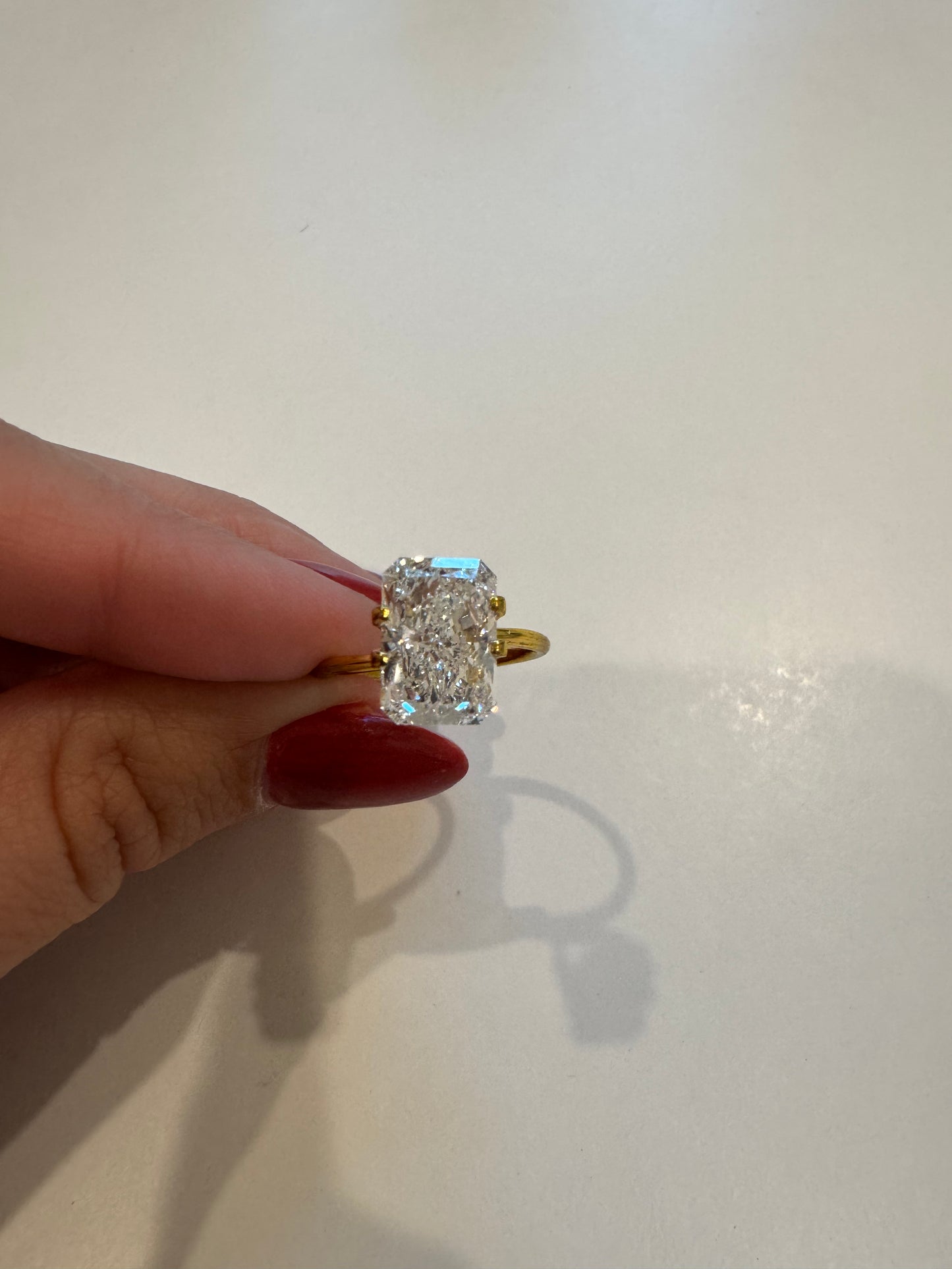 4.02 CT E VVS2 Radiant Lab Grown Diamond