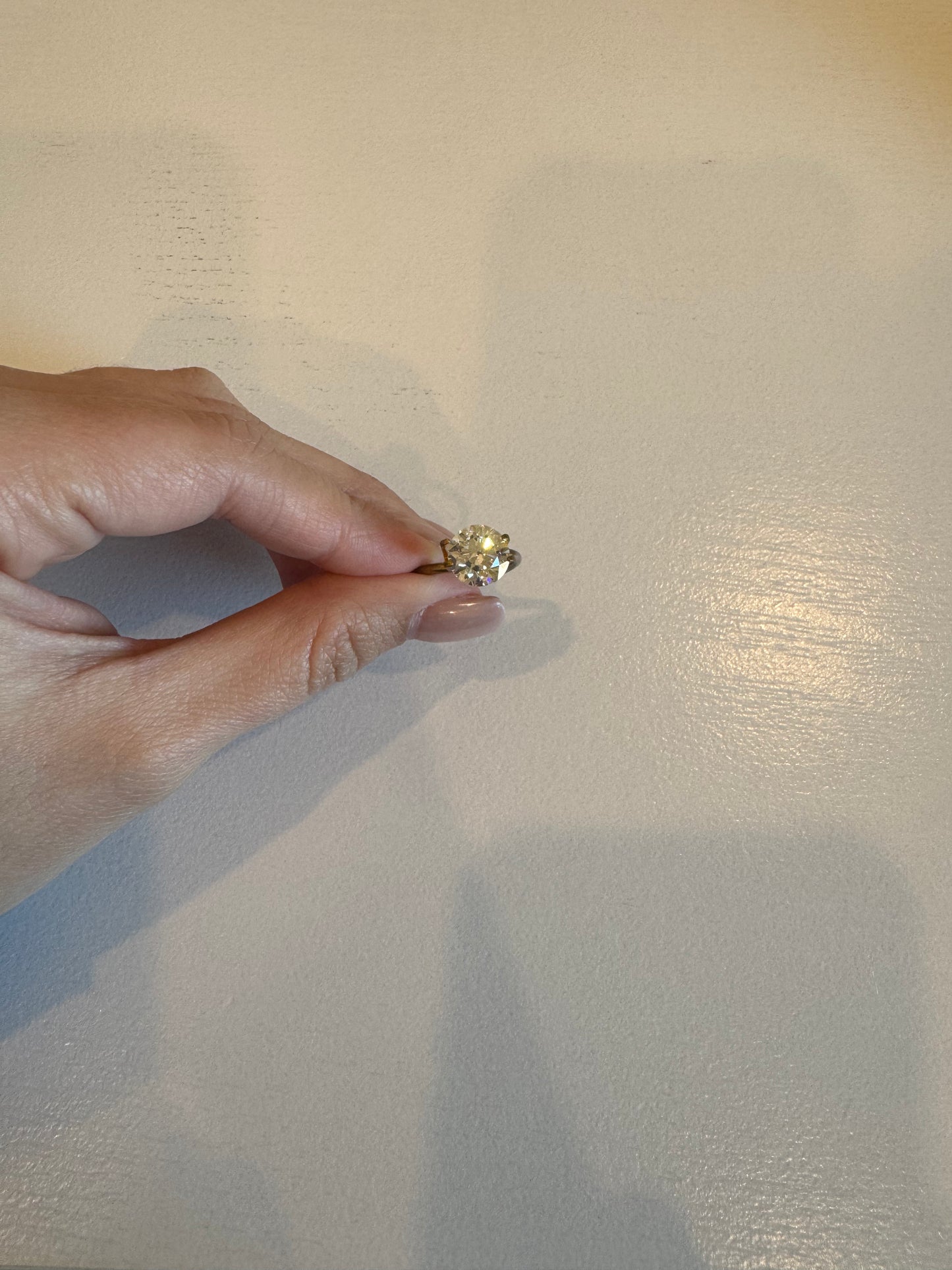 3.04 CT E VVS2 Round Lab Grown Diamond