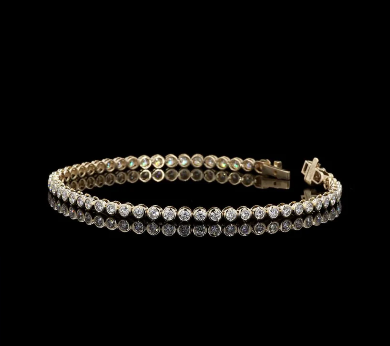 2.77 Ct Round Lab Grown Diamond Bezel Bracelet